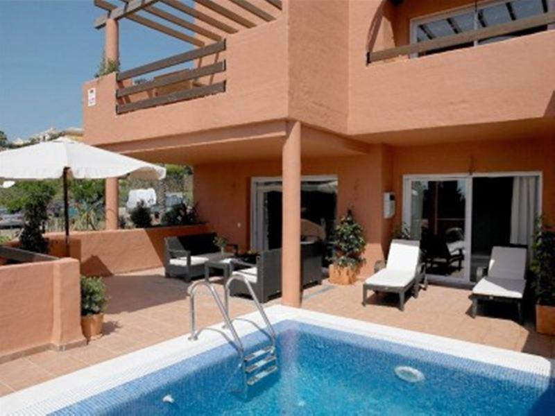 El Campanario Del Paraiso Hotel Estepona Bagian luar foto